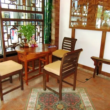 The Red Balcony Inn